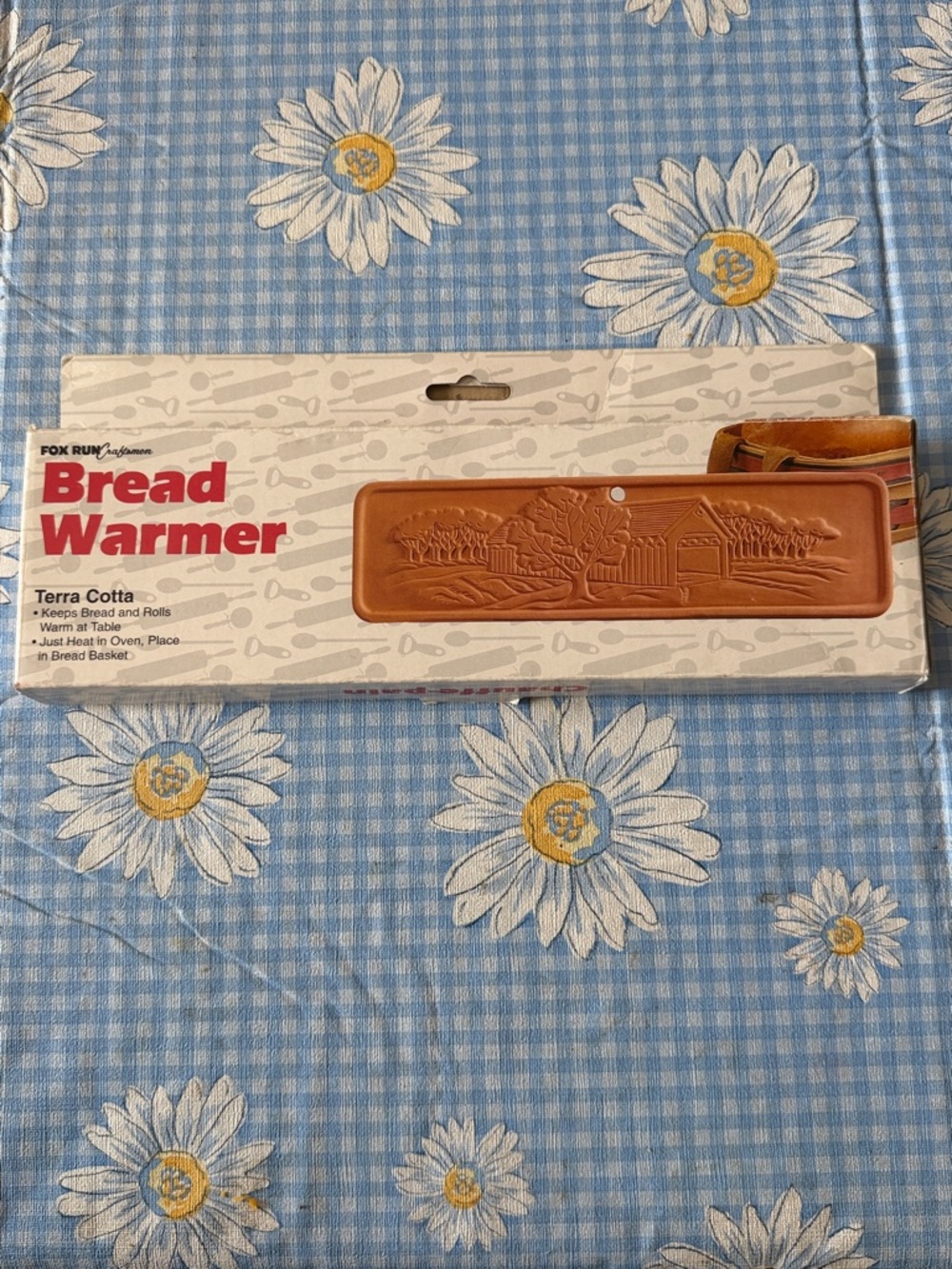 NIB~Vintage Fox Runner Craftsmen Terra Cotta Bread Warmer